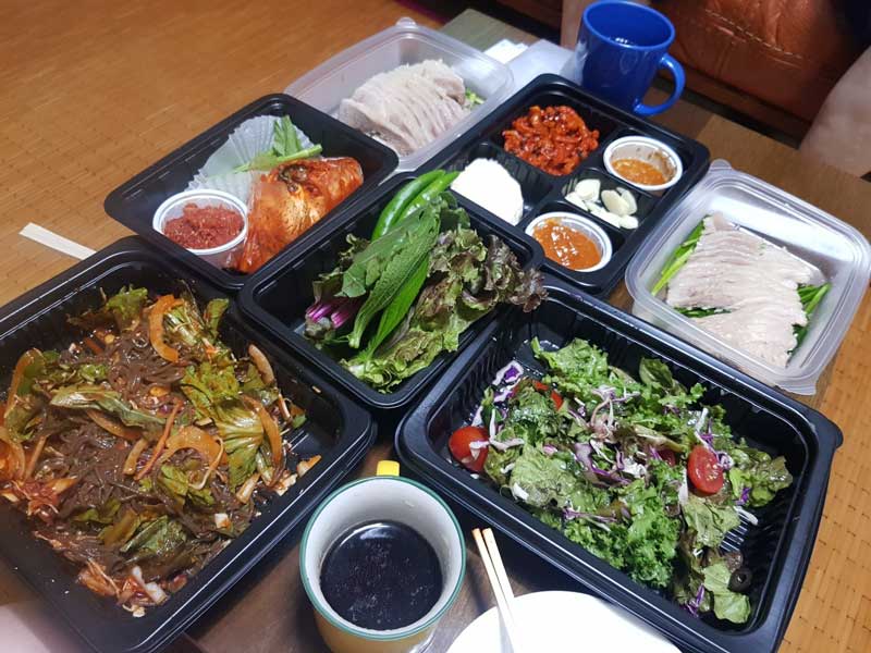 홍대-족발-맛집-미쓰족발-마늘족발-리뷰-4-1.jpg