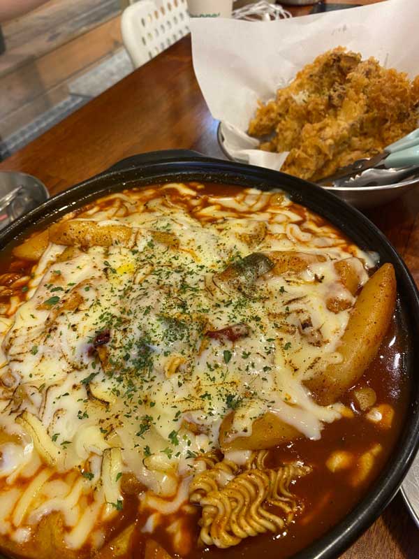 연남동-떡볶이-맛집-그동네떡볶이-홍대-떡볶이집-리뷰-3-1.jpg